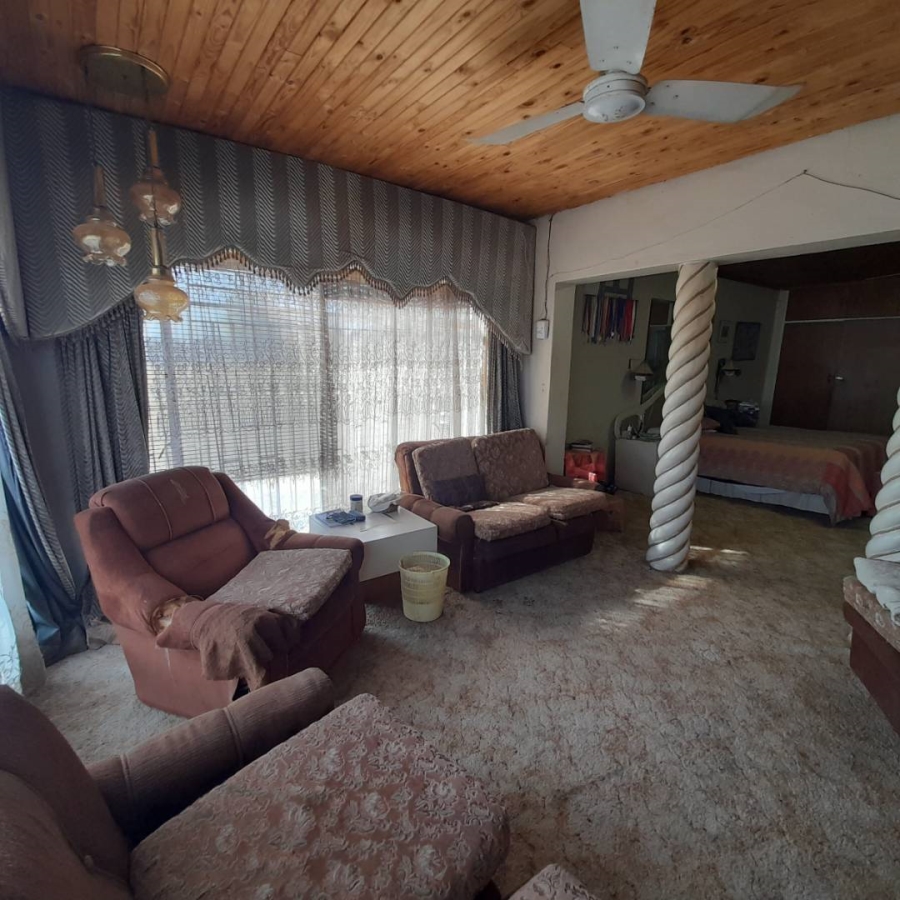 8 Bedroom Property for Sale in Rietfontein North West